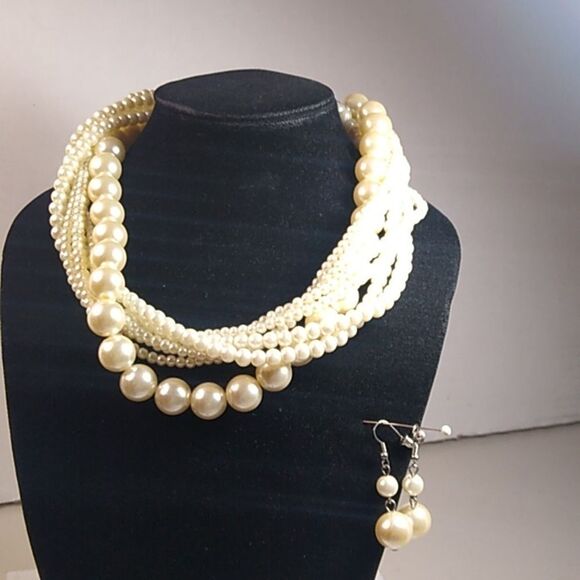 Faux Pearl Seven Strand Multiple Size Silver Tone Metal Necklace & Earrings - Picture 1 of 6